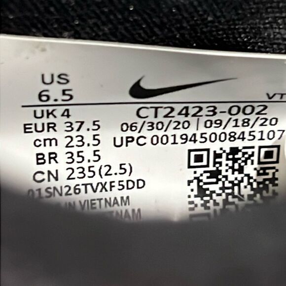 🔥 NIKE React Infinity Run Flyknit 2 Black Running Shoes Women Sz 6.5 - PERFECT - Picture 11 of 11